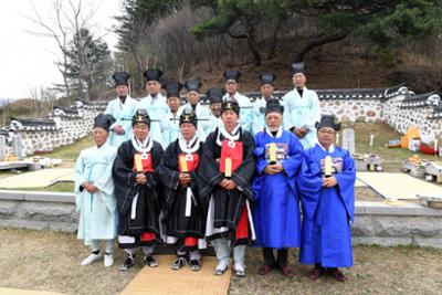 2019 서암사 제례10-1030.jpg