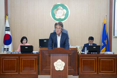 제249회 임시회 제1차 본회의10-1030.jpg