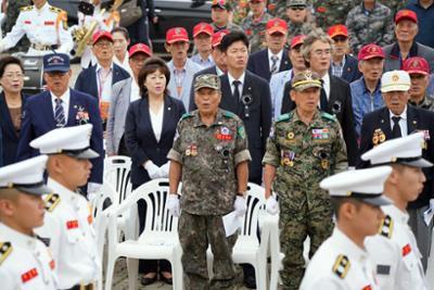 도솔산지구전투전승행사 전승추모식05-1030.jpg