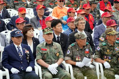 도솔산지구전투전승행사 전승추모식07-1030.jpg