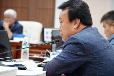 제250회 제1차 정례회 제5차 본회의09-1030.jpg