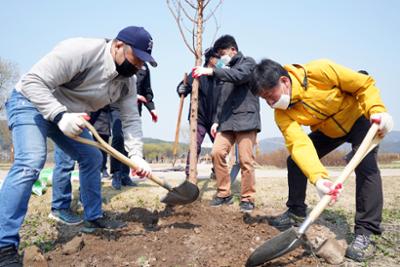 제75회 식목일 기념 나무심기행사