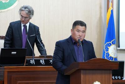 제258회 양구군의회 임시회13-1030.jpg