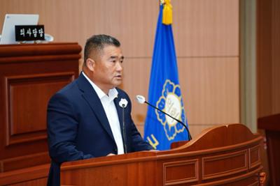 제296회 임시회 제1차 본회의 제1차 조례특위 제1차 예결특위16-1500.jpg