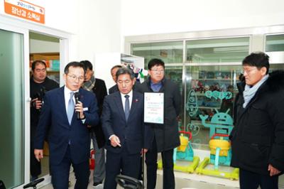 양구군 장난감 도서관 개관식 (15).JPG