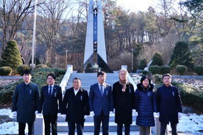 20250102 충혼탑 참배 (8).JPG