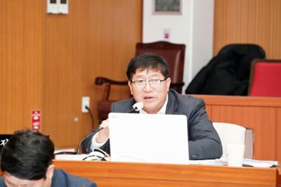 20250121제302회임시회 제2차 행정조사특위 (19).JPG
