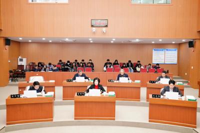 제302회 양구군의회 임시회 제6차 본회의