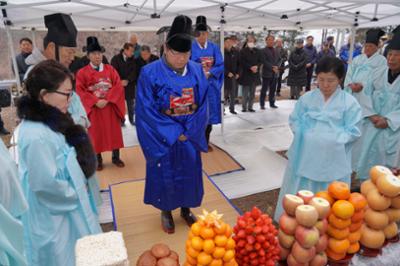제23회 국토정중앙 달맞이축제 주민안녕 및 풍년 기원 제례 (9).JPG
