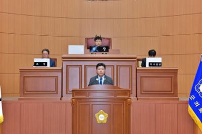 20250226 제303회임시회제1차 본회의 (4).JPG