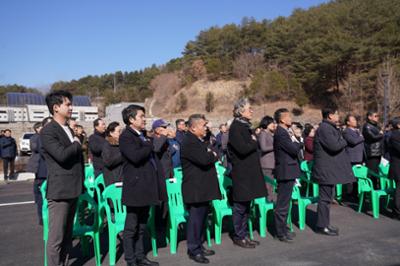 양구군 봉안공원 신축 및 봉안공원 주차장 쉼터 조성 준공식 (2).JPG