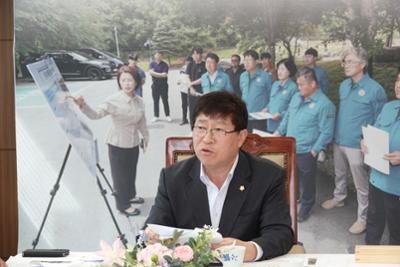 4월 의원간담회 (11).JPG