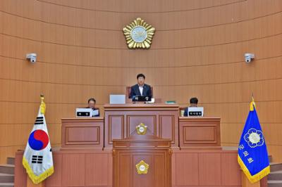 20250616 제307회 정례회 제4차본회의 (1).JPG