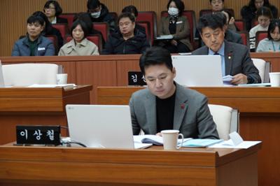 20251216 제313회 양구군의회 제2차 정례회 제7차 예결특위 (46).JPG