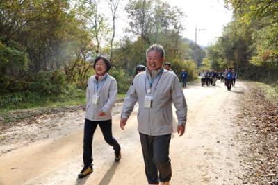 20261015 제41회 양록제 '금강산 가는 옛길 걷기대회' (5).JPG