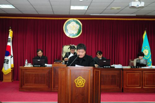 제195회 제2차 정례회 제1차 감특, 제5차 본회의