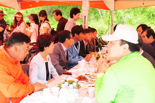 2013년 청춘양구 곰취축제 참석