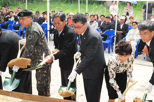 곧은골집단학살희생자유해발굴개토식3DSC_5577.jpg