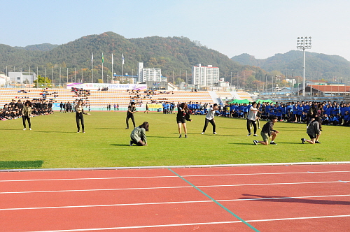 제1회양구군수기고등학교체육대회참석4DSC_8473.jpg