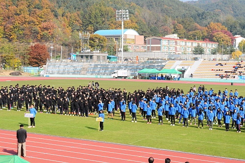 제1회 양구군수기 고등학교 체육대회 참석