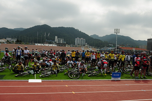 제3회 강원도지사배 국민생활체육 전국자전거대회 개회식 참석