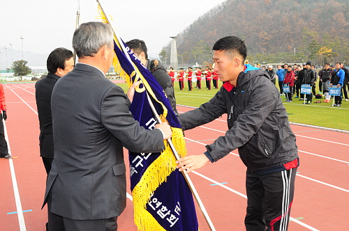 제5회양구군수기군민친선축구대회참석3DSC_8939.jpg