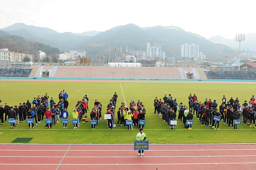 제5회양구군수기군민친선축구대회참석5DSC_8946.jpg